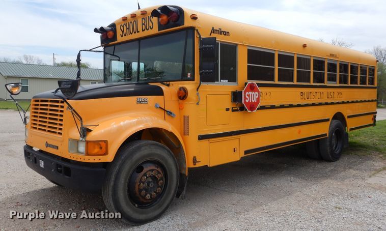 image for item HA9025 1997 International 3800 schoool bus