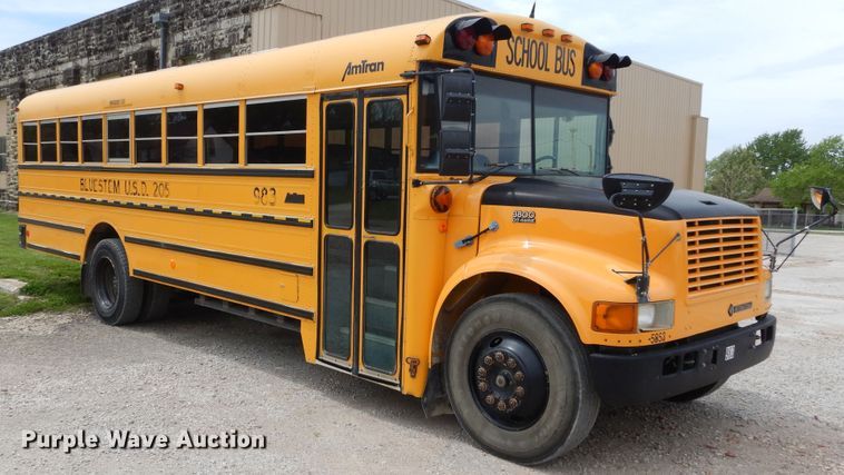image for item HA9025 1997 International 3800 schoool bus