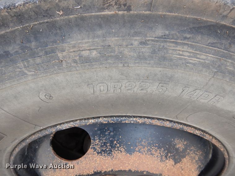 image for item HA9025 1997 International 3800 schoool bus