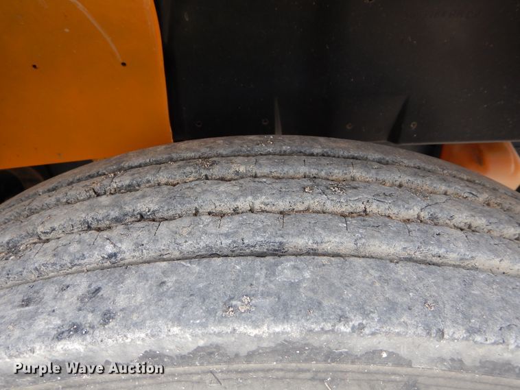 image for item HA9025 1997 International 3800 schoool bus