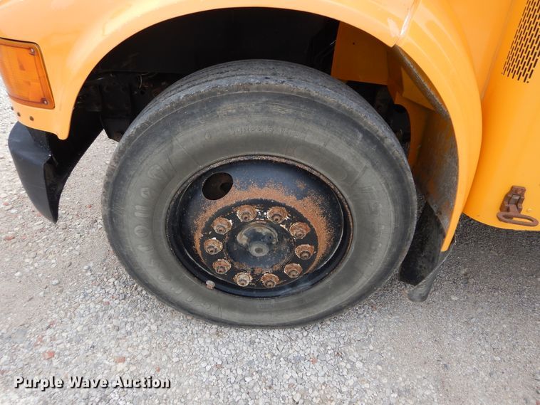 image for item HA9025 1997 International 3800 schoool bus