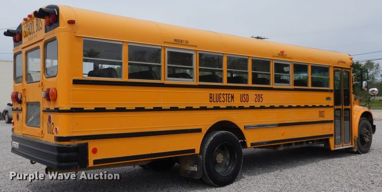 image for item HA9026 1999 International 3800 school bus