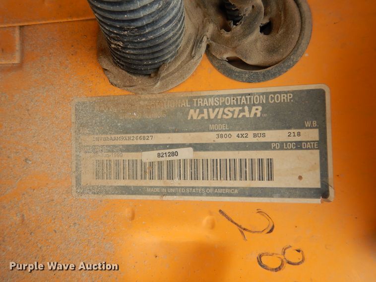 image for item HA9026 1999 International 3800 school bus