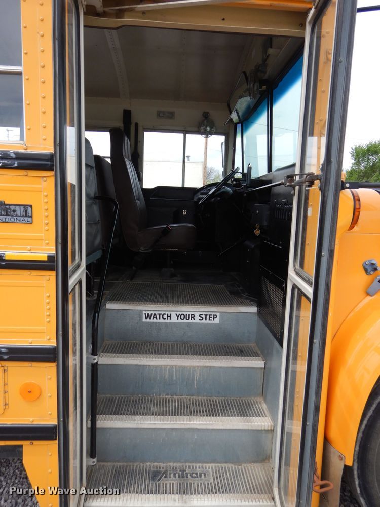 image for item HA9026 1999 International 3800 school bus