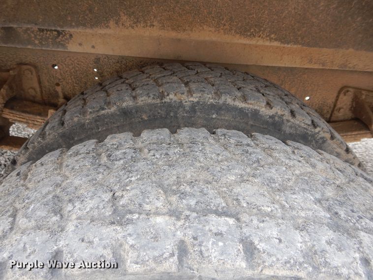 image for item HA9026 1999 International 3800 school bus