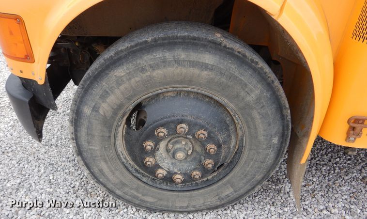 image for item HA9026 1999 International 3800 school bus