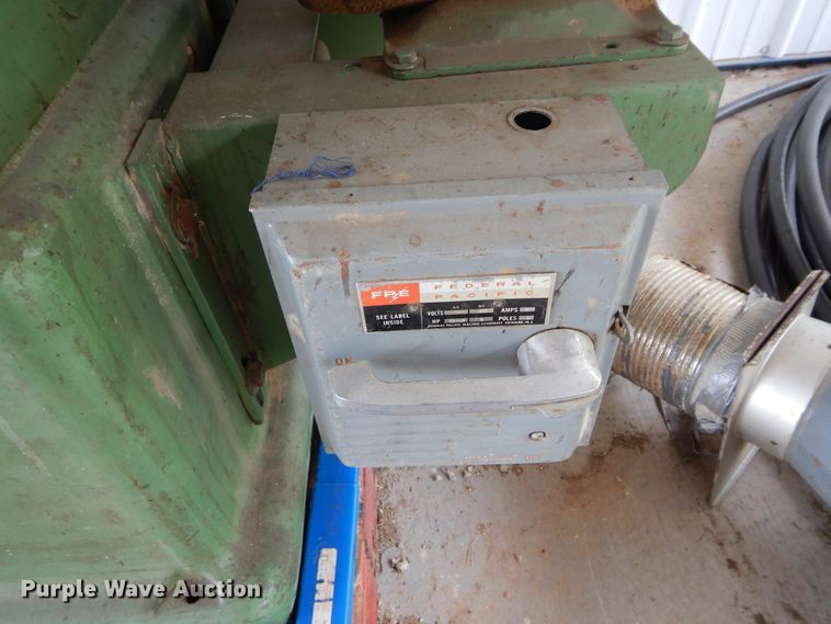 image for item HA9027 1976 Powermatic 180 planer