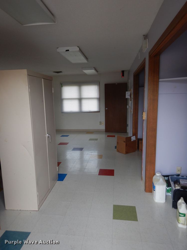 image for item HA9028 1989 modular building