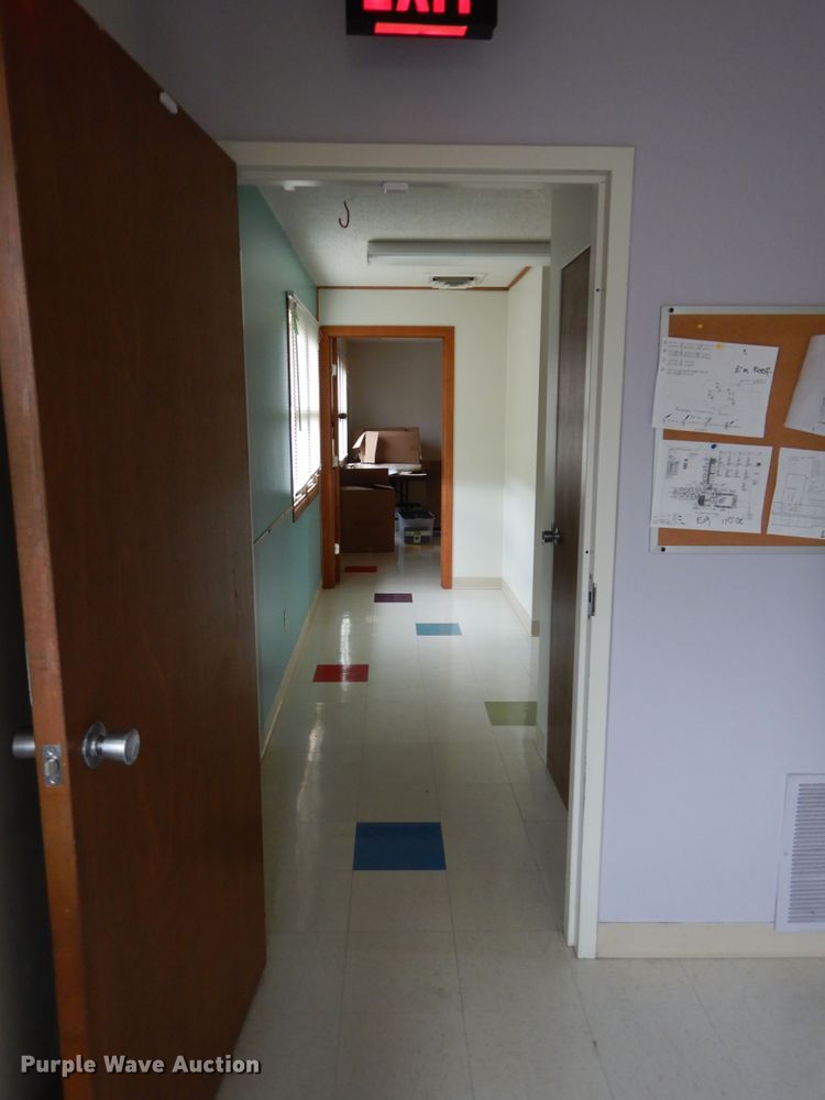 image for item HA9028 1989 modular building