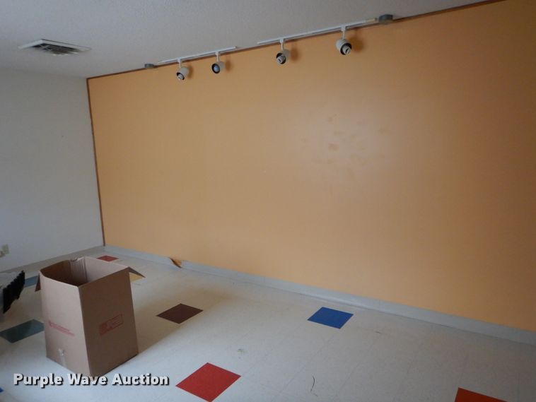 image for item HA9028 1989 modular building