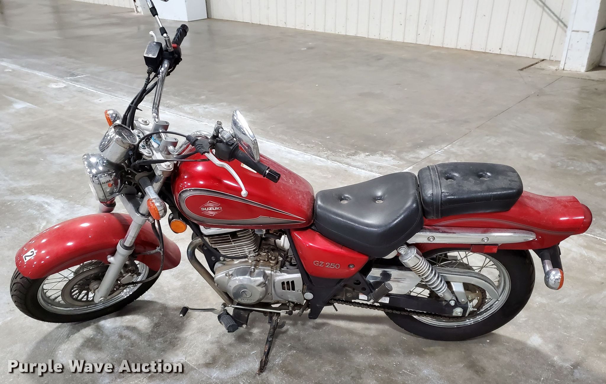 2001 Suzuki GZ250 motorcycle in Fort Pierre, SD | Item GW9735 sold ...