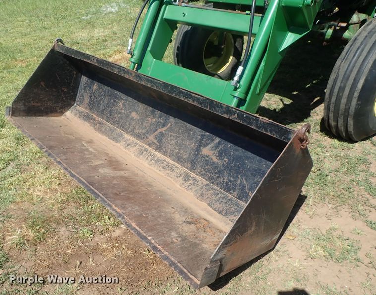 image for item DC3252 John Deere 4020 tractor