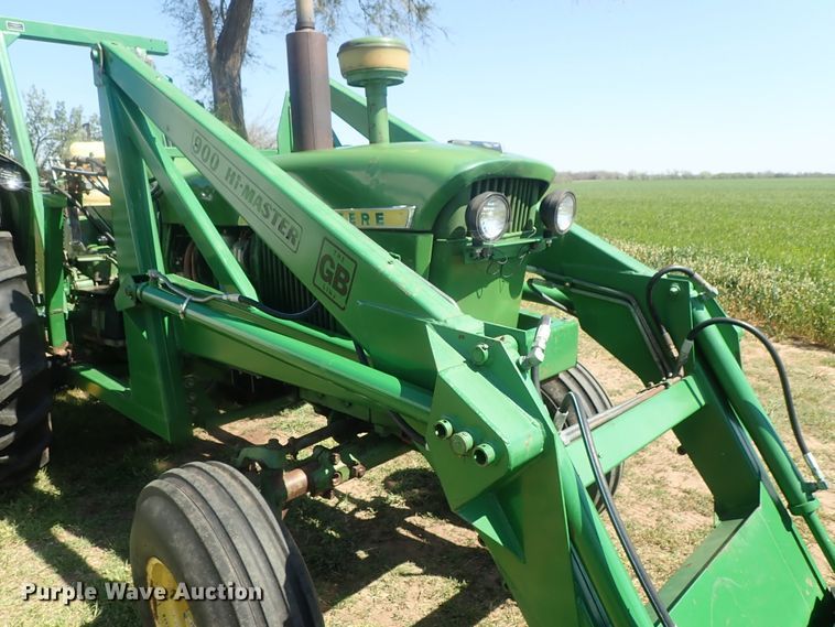 image for item DC3252 John Deere 4020 tractor