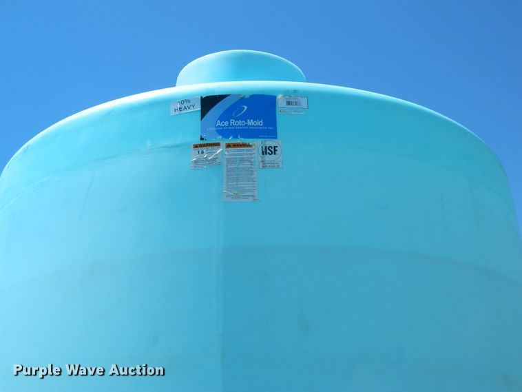 image for item DE4447 JD Skiles tank trailer