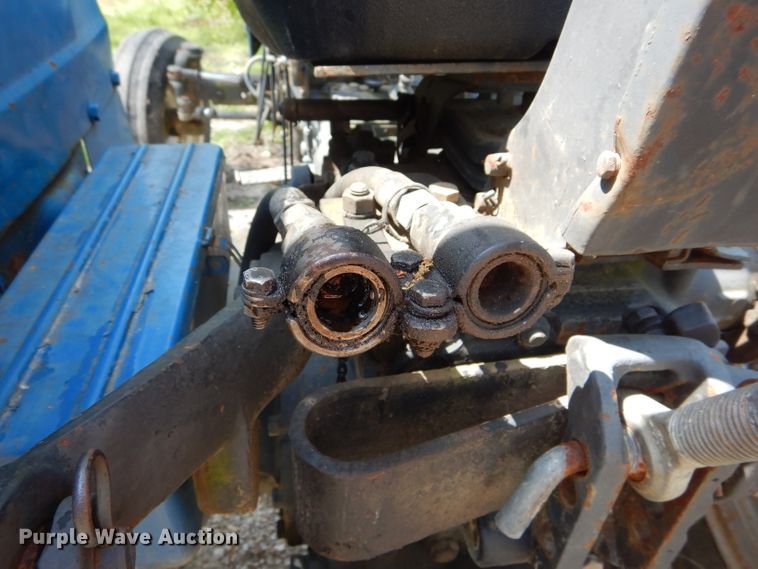 image for item DF3105 Long 2050 tractor