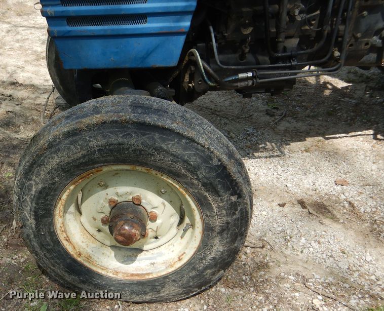 image for item DF3105 Long 2050 tractor