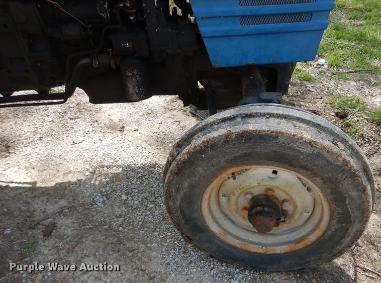 image for item DF3105 Long 2050 tractor