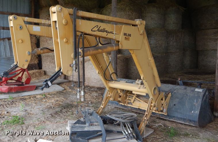 image for item DF3110 Challenger ML98 loader