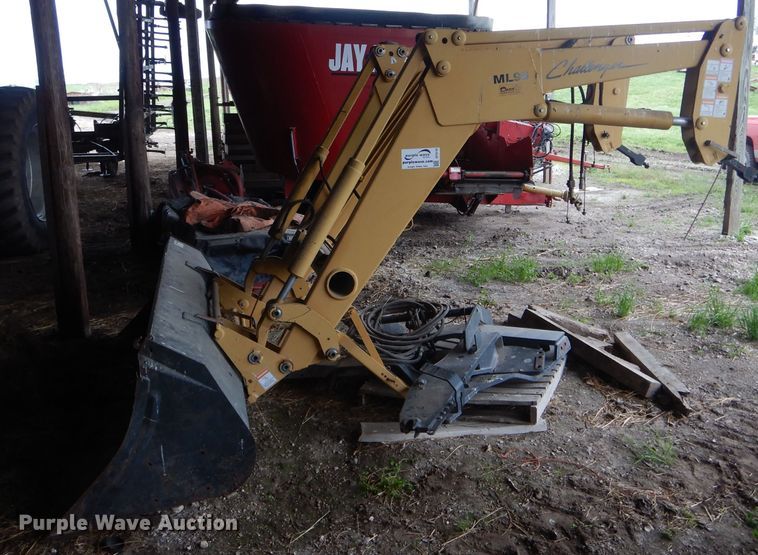 image for item DF3110 Challenger ML98 loader