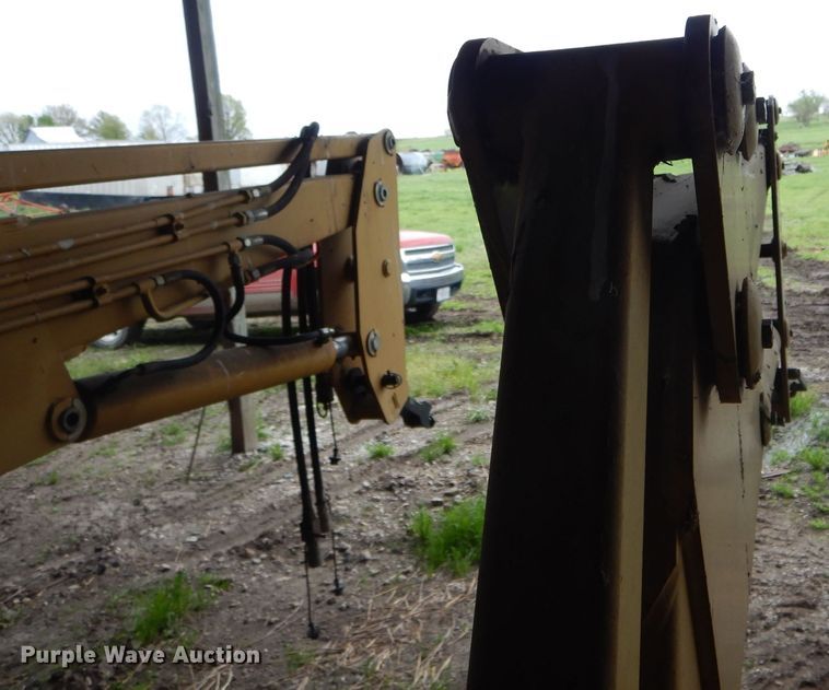 image for item DF3110 Challenger ML98 loader