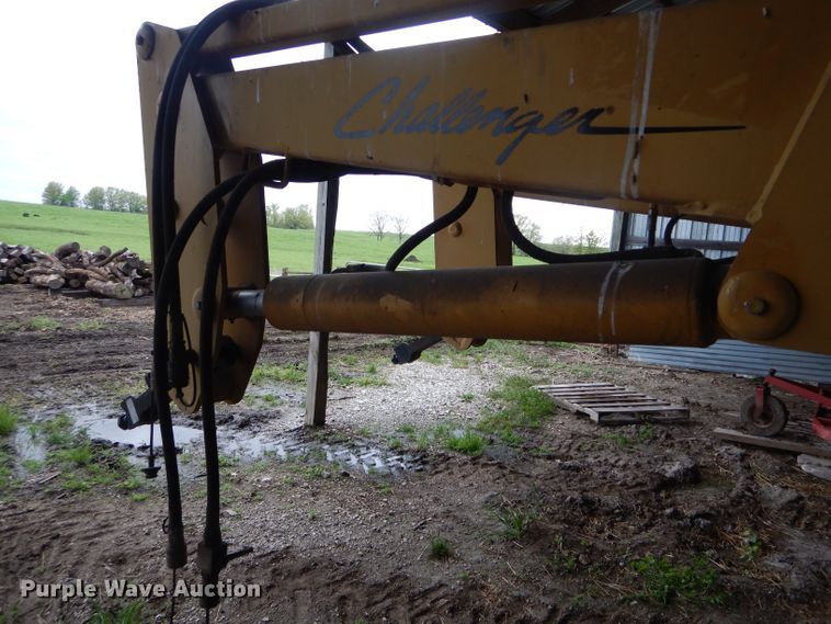 image for item DF3110 Challenger ML98 loader