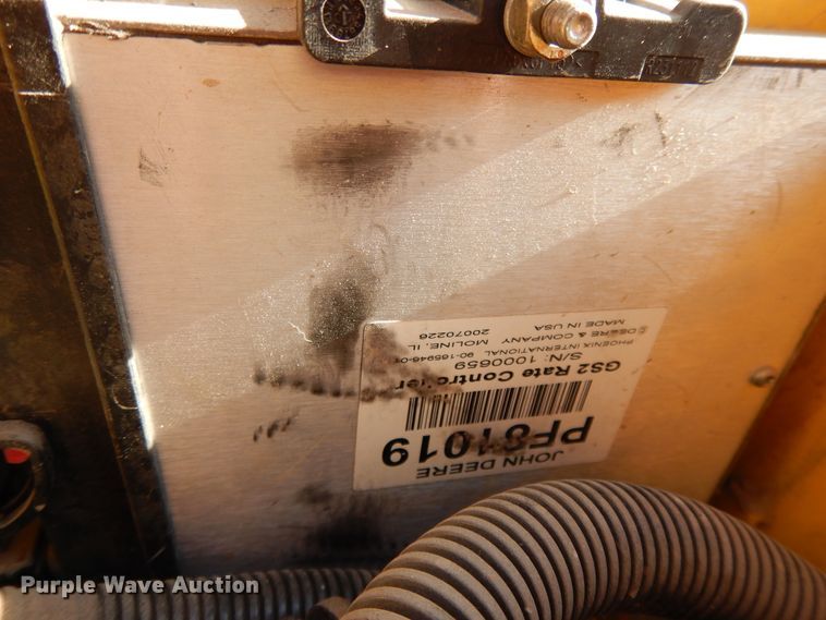 image for item DF6073 New Holland SF550 sprayer