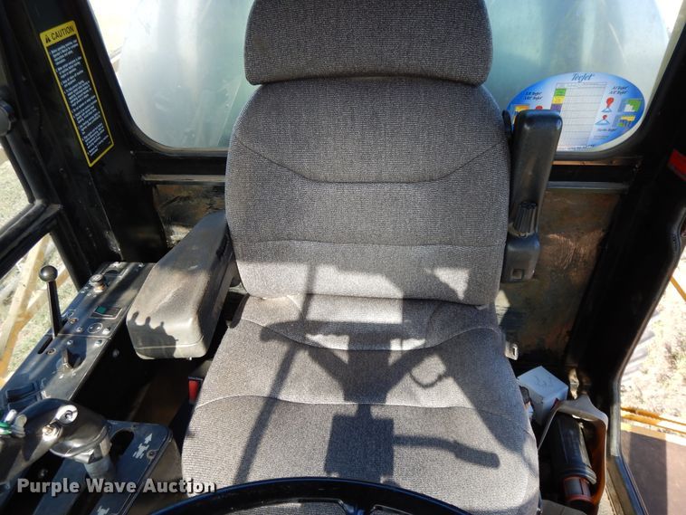 image for item DF6073 New Holland SF550 sprayer