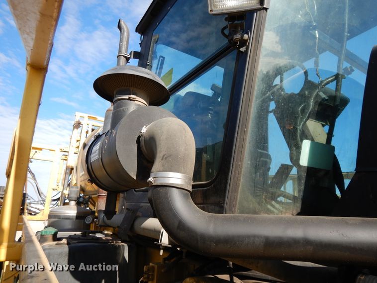 image for item DF6073 New Holland SF550 sprayer