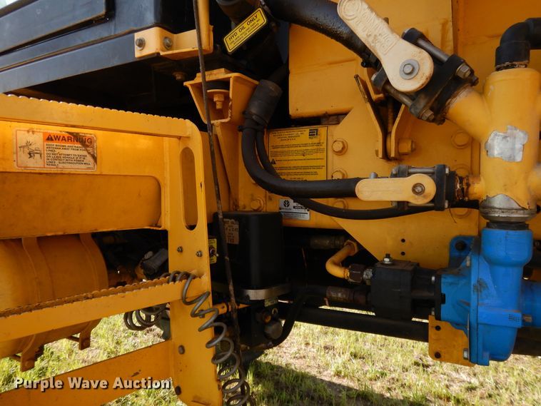 image for item DF6073 New Holland SF550 sprayer