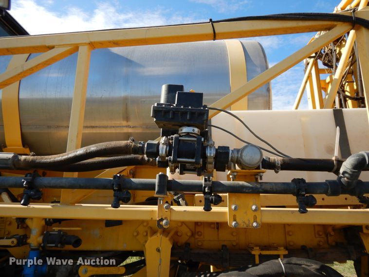 image for item DF6073 New Holland SF550 sprayer