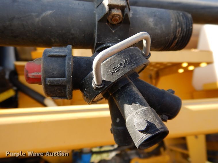 image for item DF6073 New Holland SF550 sprayer