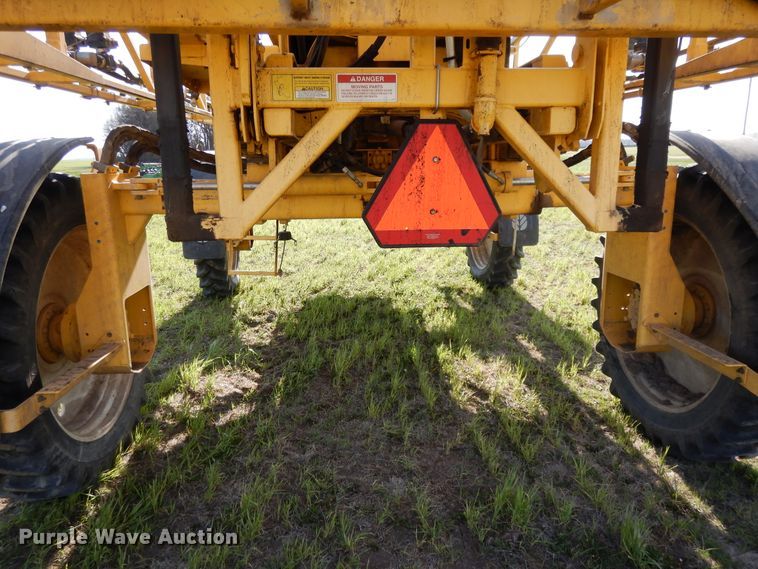 image for item DF6073 New Holland SF550 sprayer