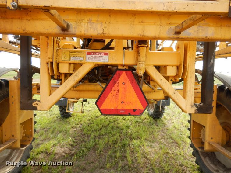 image for item DF6073 New Holland SF550 sprayer