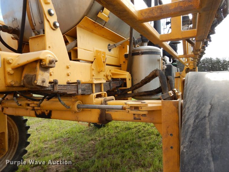 image for item DF6073 New Holland SF550 sprayer