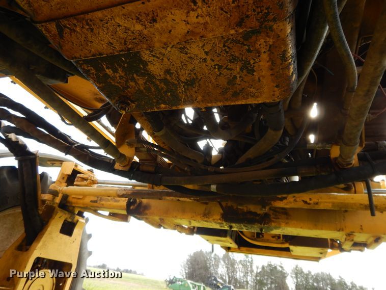 image for item DF6073 New Holland SF550 sprayer