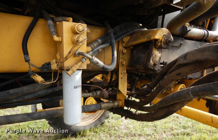 image for item DF6073 New Holland SF550 sprayer