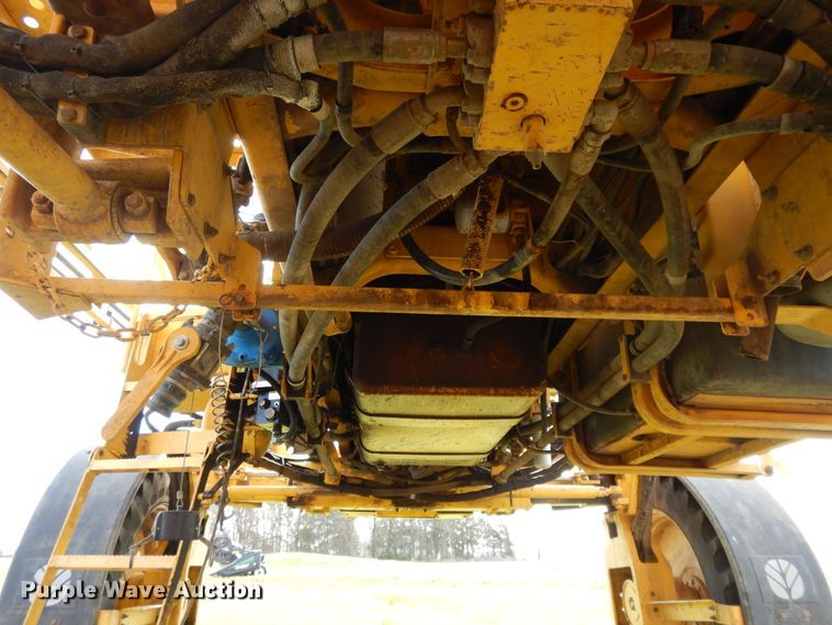 image for item DF6073 New Holland SF550 sprayer