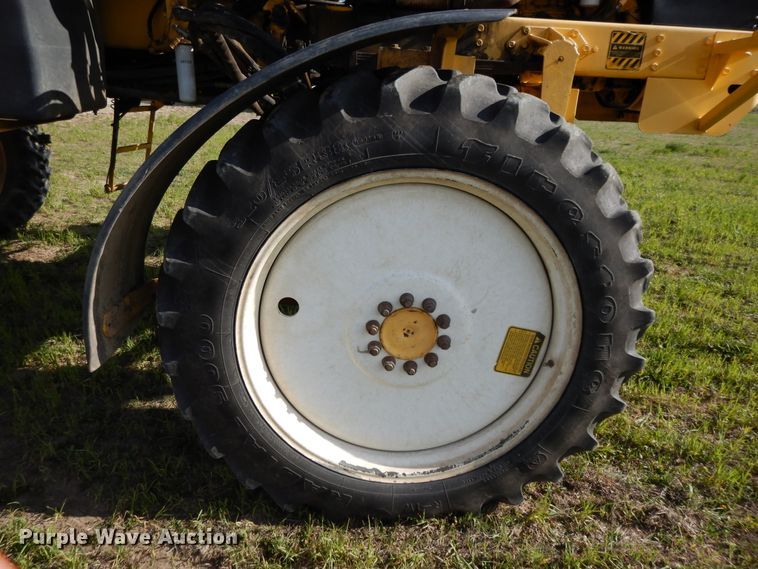 image for item DF6073 New Holland SF550 sprayer