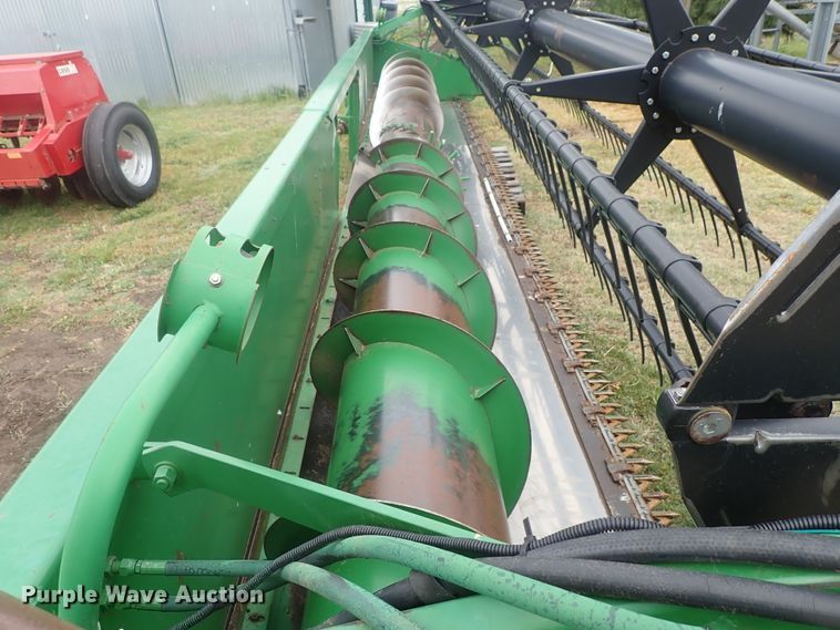 image for item DG3099 1995 John Deere 925 flex head