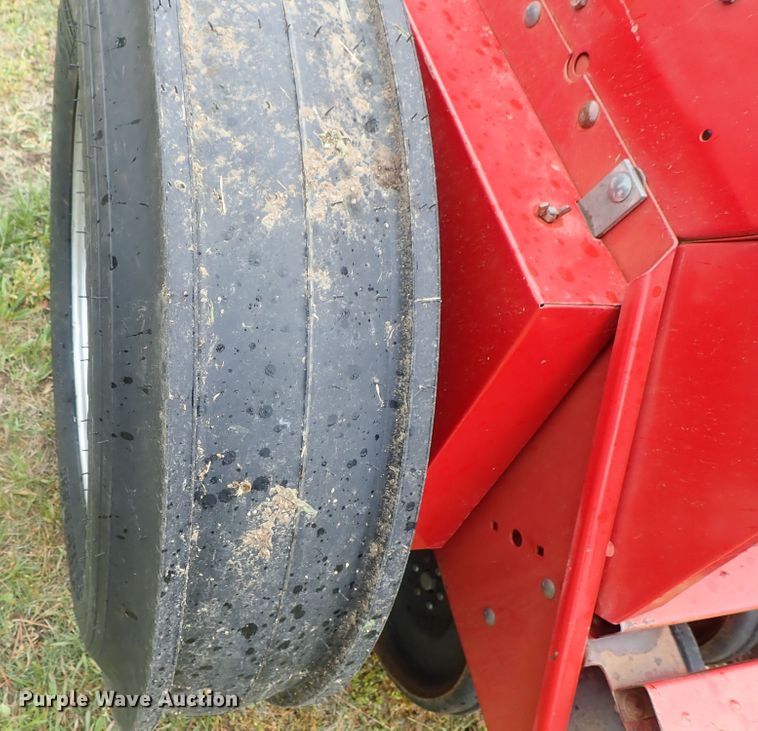 image for item DG3100 Case 5300 grain drill