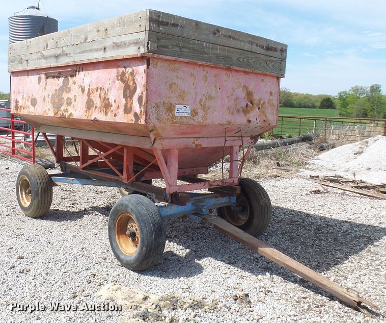 image for item DG5663 Gravity wagon