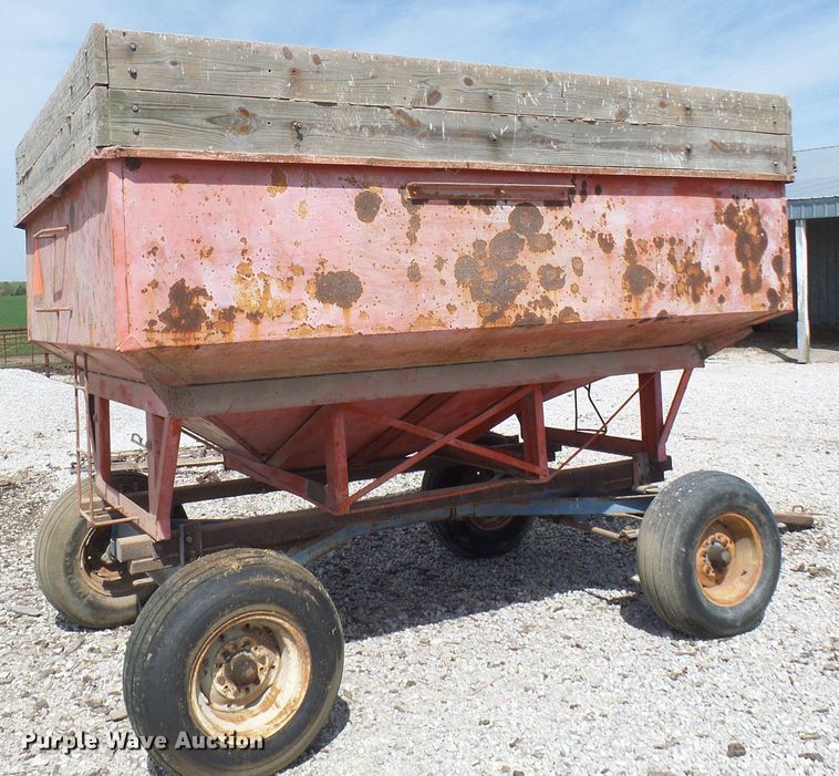 image for item DG5663 Gravity wagon