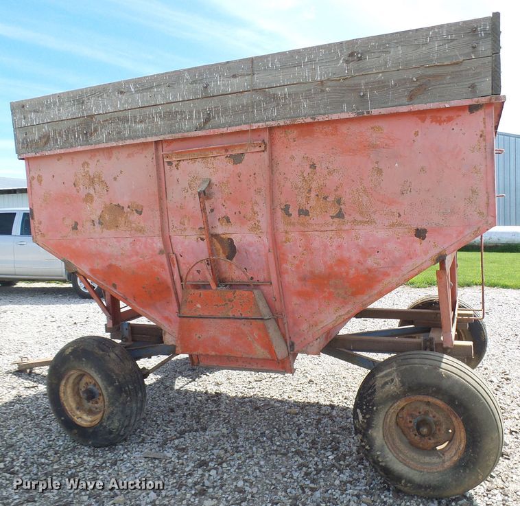 image for item DG5663 Gravity wagon