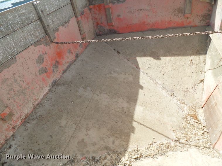 image for item DG5663 Gravity wagon