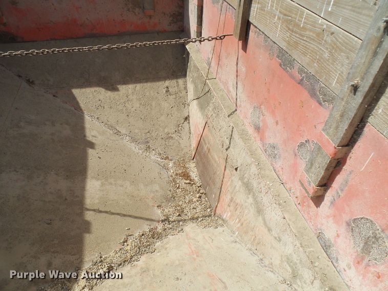 image for item DG5663 Gravity wagon