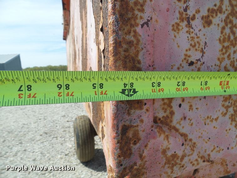 image for item DG5663 Gravity wagon