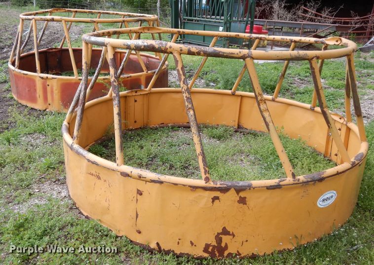 image for item DG6481 (3) hay bale rings