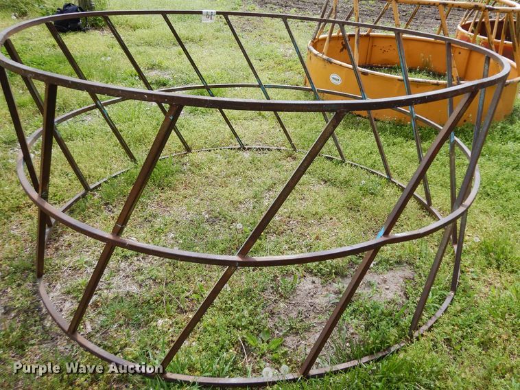 image for item DG6481 (3) hay bale rings