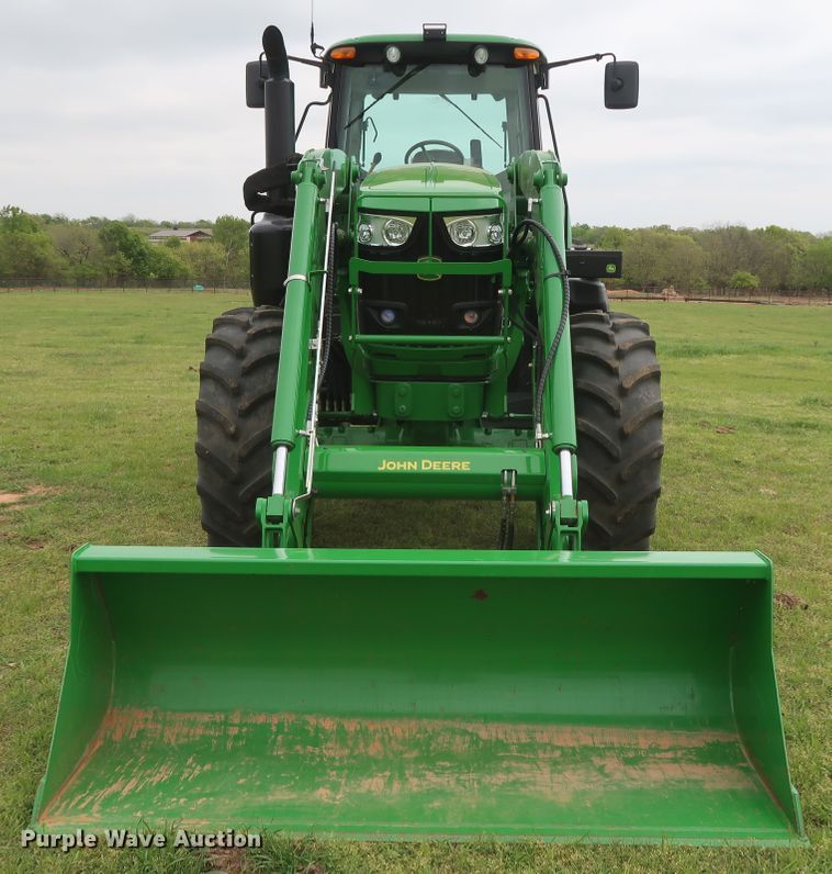 image for item DH0864 2017 John Deere 6175M MFWD tractor