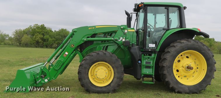 image for item DH0864 2017 John Deere 6175M MFWD tractor